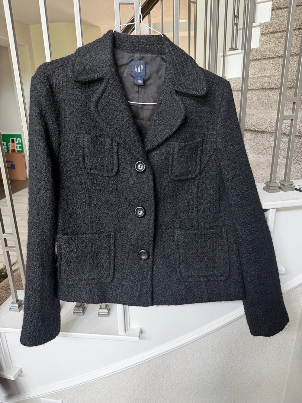 GAP Black Textured Three-Button Blazer - XL